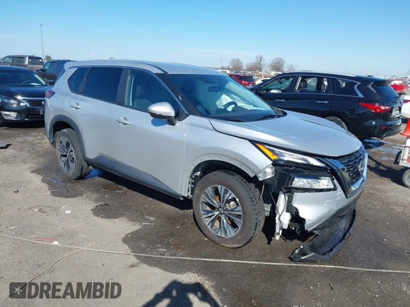 2022 Nissan Rogue SV with VIN 5N1BT3BB6NC693707, listed as a IAAI auction lot 41547713 with 53,949 mi miles. Bid and sale history available at carsss.com. Image 1.