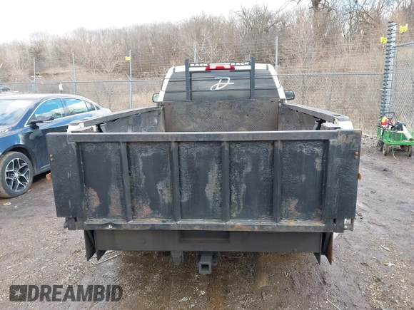 2015 Chevrolet Silverado 1500 Work Truck with VIN 1GCNKPEC6FZ311786, listed as a IAAI auction lot 41697288 with 349,598 mi miles. Bid and sale history available at carsss.com. Image 16.