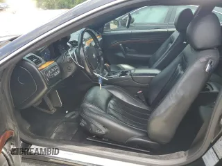 2009 Maserati GranTurismo с VIN ZAMGJ45A990047377, выставлен на аукционе Copart как лот 60991755 с пробегом 95 562 миль миль и Чистый • Clean title. История ставок и продаж доступна на DreamBid. Изображение 7.