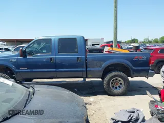2004 Ford F-250 XL with VIN 1FTNW21P14EC55339, listed as a IAAI auction lot 42028825 with 208,682 mi miles and . Bid and sale history available at DreamBid. Image 14.