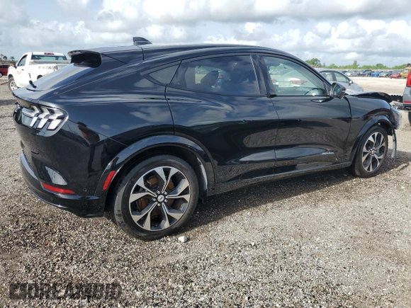 2023 Ford Mustang Mach-E Premium с VIN 3FMTK3SU6PMA98088, выставлен на аукционе Copart как лот 59276155 с пробегом 30 486 миль миль и На запчасти • Non repairable. История ставок и продаж доступна на DreamBid. Изображение 3.