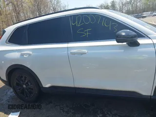 2025 Honda CR-V Sport Touring with VIN 7FARS6H90SE012794, listed as a IAAI auction lot 42007143 with 10,118 mi miles and . Bid and sale history available at DreamBid. Image 13.