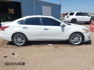 2013 Nissan Altima SL z VIN 1N4BL3AP3DC237539, wystawiony jako IAAI lot #42541516 z przebiegiem 149 053 mil mil oraz . Historia ofert i sprzedaży dostępna na DreamBid. Obrazek 14.