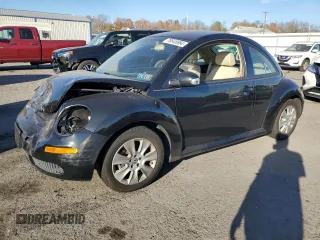 2009 Volkswagen Beetle S с VIN 3VWPG31C59M503437, выставлен на аукционе Copart как лот 79548884 с пробегом 106 317 миль миль и Списание • Salvage title. История ставок и продаж доступна на DreamBid. Изображение 1.