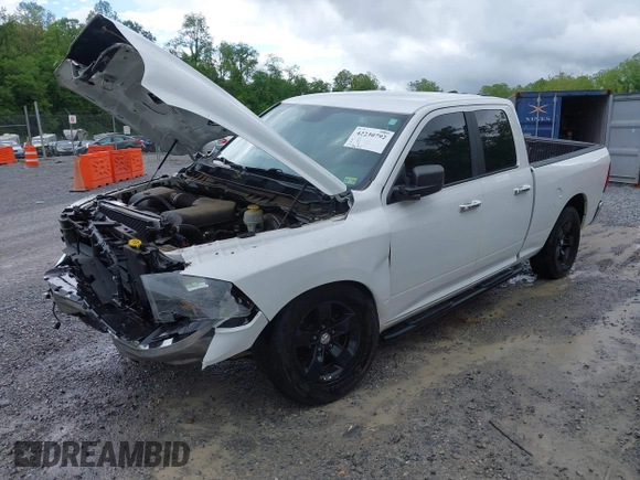 2017 Ram 1500 SLT z VIN 1C6RR7GG9HS736595, wystawiony jako IAAI lot #42230792 z przebiegiem 132 627 mil mil oraz . Historia ofert i sprzedaży dostępna na DreamBid. Obrazek 22.