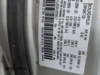 2001 Chrysler Voyager LX z VIN 1C4GJ45341B258517, wystawiony jako Copart lot #47789295 z przebiegiem Nie podano mil oraz Szkoda całkowita • Salvage title. Historia ofert i sprzedaży dostępna na DreamBid. Obrazek 13.