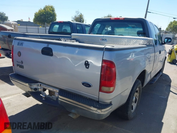 2002 Ford F-150 XL with VIN 1FTRX17252NA10531, listed as a IAAI auction lot 42686395 with 159,211 mi miles and . Bid and sale history available at DreamBid. Image 4.