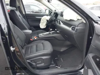 2025 Mazda CX-5 S Premium Plus with VIN JM3KFBEM0S0618749, listed as a IAAI auction lot 42011401 with 270 mi miles and . Bid and sale history available at carsss.com. Image 5.