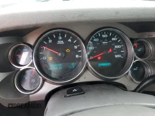 2009 GMC Sierra 1500 SLE with VIN 1GTEK29069Z262161, listed as a Copart auction lot 79639063 with 241,338 mi miles and Salvage Title. Bid and sale history available at carsss.com. Image 9.