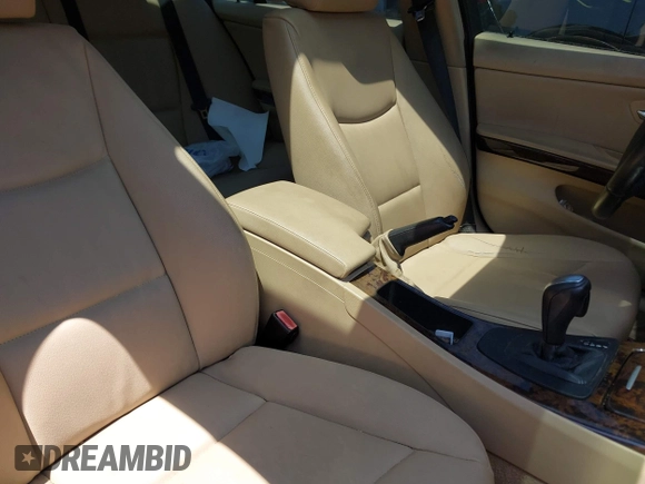 2008 BMW 3 Series 328xi with VIN WBAVC73508KX90393, listed as a IAAI auction lot 42551963 with 166,755 mi miles and . Bid and sale history available at DreamBid. Image 5.
