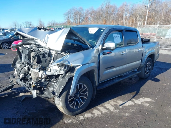 2023 Toyota Tacoma 4WD SR with VIN 3TMCZ5ANXPM543065, listed as a IAAI auction lot 41101092 with 33,792 mi miles. Bid and sale history available at carsss.com. Image 17.
