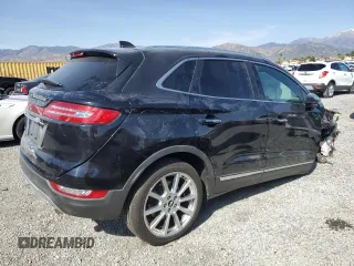 2019 Lincoln MKC Reserve with VIN 5LMCJ3C98KUL22377, listed as a Copart auction lot 52004595 with 60,074 mi miles and Salvage Title. Bid and sale history available at DreamBid. Image 3.