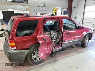 2005 Ford Escape XLT with VIN 1FMYU931X5KA41971, listed as a Copart auction lot 76321744 with Not Provided miles and Salvage Title. Bid and sale history available at carsss.com. Image 3.