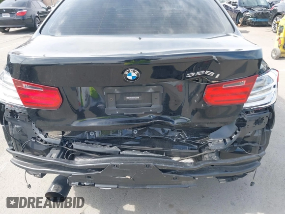 2014 BMW 3 Series 328i with VIN WBA3C1C55EK115218, listed as a IAAI auction lot 41824817 with 101,941 mi miles. Bid and sale history available at carsss.com. Image 6.