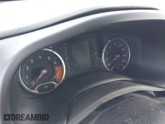 2015 Jeep Renegade Latitude with VIN ZACCJABT6FPC27221, listed as a IAAI auction lot 40810159 with Not Provided miles. Bid and sale history available at carsss.com. Image 15.
