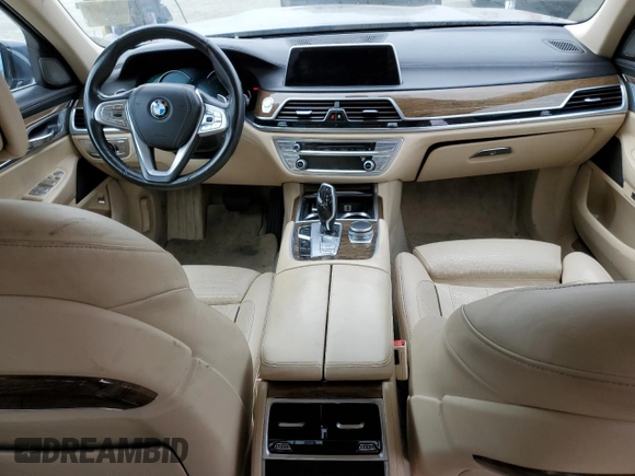 2016 BMW 7 Series 740i with VIN WBA7E2C52GG504213, listed as a Copart auction lot 53120313 with 55,933 mi miles. Bid and sale history available at carsss.com. Image 8.