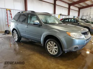 2013 Subaru Forester X Limited with VIN JF2SHAEC0DH435927, listed as a Copart auction lot 55573185 with 90,116 mi miles and Salvage title. Bid and sale history available at DreamBid. Image 4.
