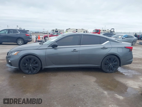 2022 Nissan Altima SR z VIN 1N4BL4CV2NN325196, wystawiony jako IAAI lot #41949704 z przebiegiem 57 522 mil mil oraz . Historia ofert i sprzedaży dostępna na DreamBid. Obrazek 14.