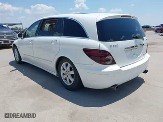 2007 Mercedes-Benz R-Class 3.5L with VIN 4JGCB65E97A056596, listed as a IAAI auction lot 39950188 with 147,761 mi miles. Bid and sale history available at carsss.com. Image 3.