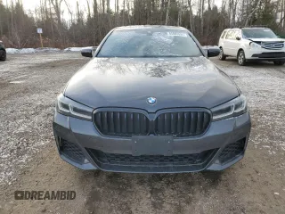 2022 BMW 5 Series 530i xDrive with VIN WBA13BJ01NCJ87578, listed as a Copart auction lot 85685994 with 33,814 mi miles and Salvage Title. Bid and sale history available at carsss.com. Image 5.