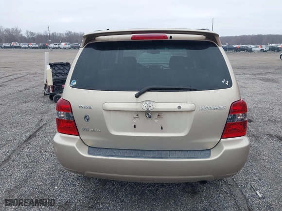 2004 Toyota Highlander with VIN JTEEP21A540014420, listed as a IAAI auction lot 41800588 with 292,532 mi miles. Bid and sale history available at carsss.com. Image 16.