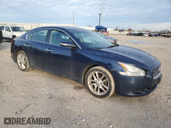 2010 Nissan Maxima SV z VIN 1N4AA5AP7AC817336, wystawiony jako Copart lot #85359874 z przebiegiem 153 143 mil mil oraz Czysty tytuł • Clean title. Historia ofert i sprzedaży dostępna na DreamBid. Obrazek 4.