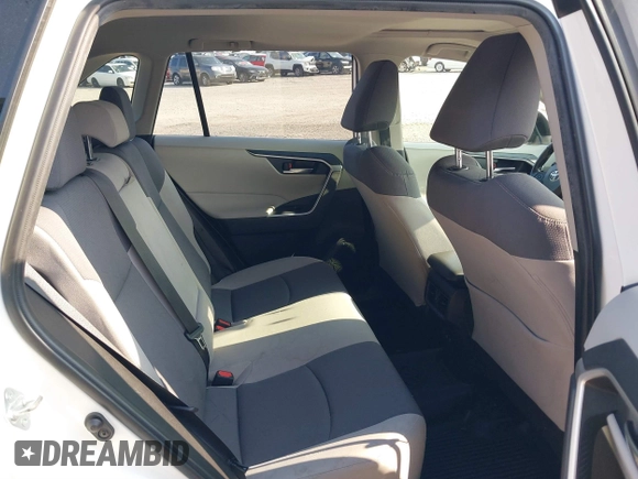 2019 Toyota RAV4 XLE with VIN JTMP1RFV0KD020442, listed as a IAAI auction lot 40108049 with 70,916 mi miles and . Bid and sale history available at DreamBid. Image 8.