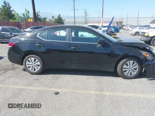 2024 Nissan Sentra S with VIN 3N1AB8BV8RY326463, listed as a IAAI auction lot 41993870 with 3,870 mi miles. Bid and sale history available at carsss.com. Image 13.