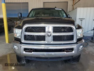 2018 Ram 2500 Big Horn z VIN 3C6UR5ML9JG139461, wystawiony jako Copart lot #71762814 z przebiegiem 203 063 mil mil oraz Czysty tytuł • Clean title. Historia ofert i sprzedaży dostępna na DreamBid. Obrazek 5.