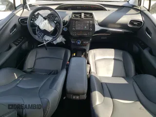 2020 Toyota Prius L Eco with VIN JTDKARFU6L3124832, listed as a Copart auction lot 60941025 with 42,646 mi miles and Salvage title. Bid and sale history available at DreamBid. Image 8.