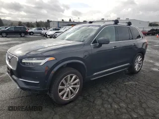 2017 Volvo XC90 Inscription with VIN YV4BC0PL3H1171330, listed as a Copart auction lot 45266855 with 65,008 mi miles and Salvage Title. Bid and sale history available at carsss.com. Image 1.