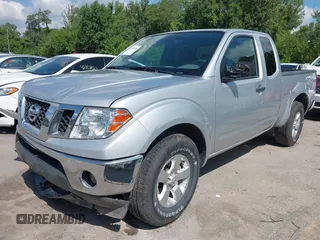2010 Nissan Frontier SE z VIN 1N6AD0CUXAC436780, wystawiony jako IAAI lot #42720584 z przebiegiem 131 462 mil mil oraz . Historia ofert i sprzedaży dostępna na DreamBid. Obrazek 18.