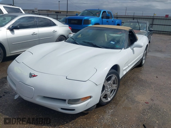 1998 Chevrolet Corvette with VIN 1G1YY32G3W5117891, listed as a IAAI auction lot 41723023 with 121,506 mi miles. Bid and sale history available at carsss.com. Image 2.