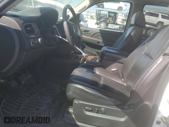 2007 Chevrolet Avalanche LT w/3LT with VIN 3GNFK12337G289454, listed as a Copart auction lot 72052254 with 137,930 mi miles and Salvage Title. Bid and sale history available at carsss.com. Image 7.