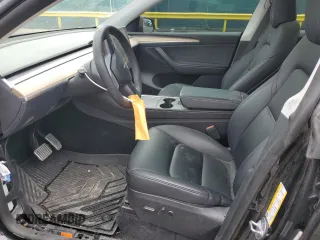 2022 Tesla Model Y Long Range z VIN 7SAYGDEE7NA014402, wystawiony jako Copart lot #56325005 z przebiegiem 41 171 mil mil oraz Szkody całkowita. Historia ofert i sprzedaży dostępna na DreamBid. Obrazek 7.