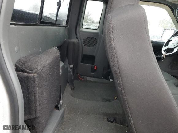 2006 Ford Ranger XLT with VIN 1FTZR45E76PA83984, listed as a Copart auction lot 49320225 with 120,421 mi miles and Clean Title. Bid and sale history available at carsss.com. Image 10.