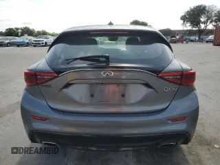2018 Infiniti QX30 Luxury z VIN SJKCH5CP2JA057398, wystawiony jako Copart lot #54543755 z przebiegiem 99 058 mil mil oraz Tytuł czysty. Historia ofert i sprzedaży dostępna na DreamBid. Obrazek 6.