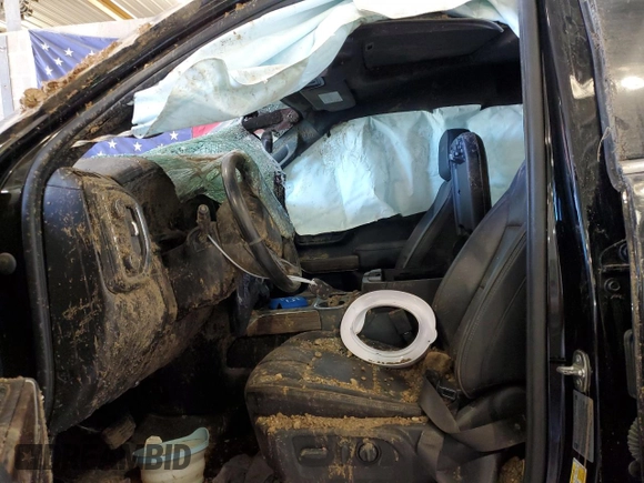 2022 Chevrolet Silverado 3500HD High Country with VIN 1GC4YVEY9NF165555, listed as a Copart auction lot 57947164 with 46,706 mi miles and Salvage Title. Bid and sale history available at carsss.com. Image 7.