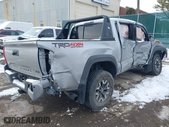 2019 Toyota Tacoma SR z VIN 3TMCZ5AN8KM211246, wystawiony jako IAAI lot #41574346 z przebiegiem 66 825 mil mil oraz . Historia ofert i sprzedaży dostępna na DreamBid. Obrazek 4.