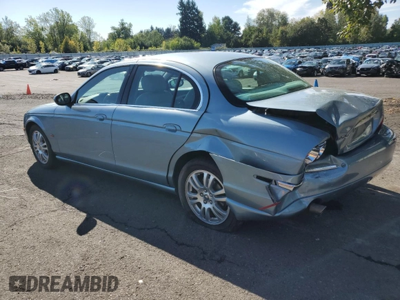 2003 Jaguar S-Type z VIN SAJEA01U53HM73131, wystawiony jako Copart lot #73430914 z przebiegiem 72 730 mil mil oraz Szkody całkowita. Historia ofert i sprzedaży dostępna na DreamBid. Obrazek 2.