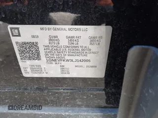 2020 Chevrolet Traverse LS with VIN 1GNEVFKW3LJ142005, listed as a IAAI auction lot 41668021 with 30,903 mi miles. Bid and sale history available at carsss.com. Image 9.
