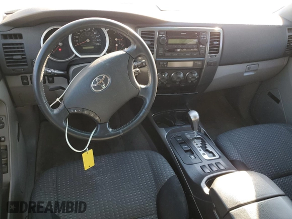 2009 Toyota 4Runner SR5 z VIN JTEZU14RX9K026788, wystawiony jako Copart lot #86597604 z przebiegiem 227 034 mil mil oraz Nie do naprawy • Non repairable. Historia ofert i sprzedaży dostępna na DreamBid. Obrazek 8.