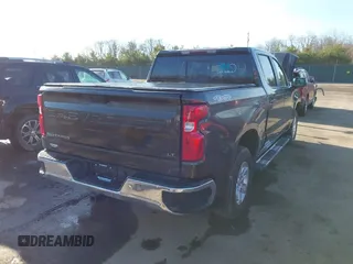 2021 Chevrolet Silverado 1500 LT with VIN 1GCPYDEK8MZ148133, listed as a IAAI auction lot 41843453 with 95,903 mi miles. Bid and sale history available at carsss.com. Image 4.
