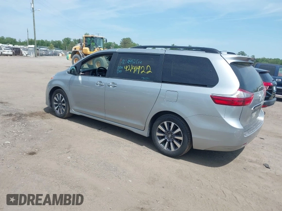 2020 Toyota Sienna XLE Auto Access Seat with VIN 5TDYZ3DC8LS029598, listed as a IAAI auction lot 42141922 with 47,347 mi miles and . Bid and sale history available at DreamBid. Image 3.