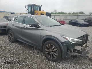 2018 Infiniti QX30 Premium with VIN SJKCH5CR7JA049931, listed as a Copart auction lot 52024955 with 94,588 mi miles and Clean title. Bid and sale history available at DreamBid. Image 4.