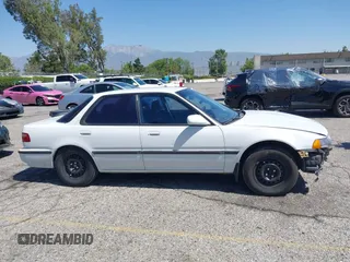 1993 Acura Integra z VIN JH4DB1650PS000677, wystawiony jako IAAI lot #42301738 z przebiegiem 148 492 mil mil oraz . Historia ofert i sprzedaży dostępna na DreamBid. Obrazek 14.