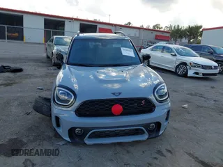 2024 MINI Countryman Cooper S with VIN WMZ53BR01R3R51959, listed as a IAAI auction lot 41187692 with 7,177 mi miles and . Bid and sale history available at DreamBid. Image 13.