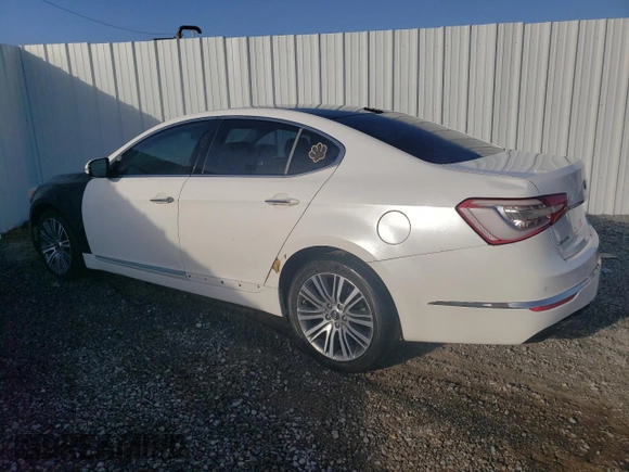 2016 Kia Cadenza Premium with VIN KNALN4D7XG5201072, listed as a Copart auction lot 82614604 with 140,067 mi miles and Clean Title. Bid and sale history available at carsss.com. Image 2.