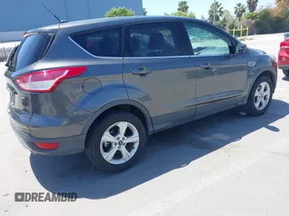 2015 Ford Escape SE with VIN 1FMCU0G78FUC43685, listed as a IAAI auction lot 42189242 with 81,437 mi miles. Bid and sale history available at carsss.com. Image 4.