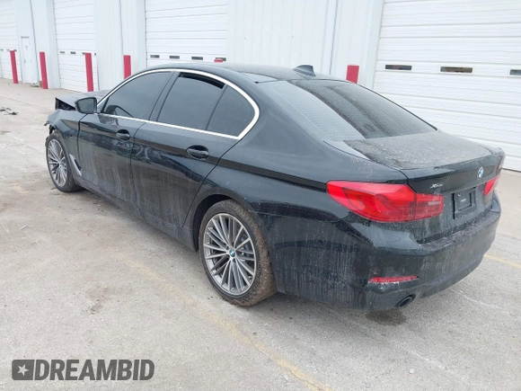 2019 BMW 5 Series 530i xDrive with VIN WBAJA7C50KWW38148, listed as a IAAI auction lot 41707858 with Not Provided miles and . Bid and sale history available at DreamBid. Image 3.